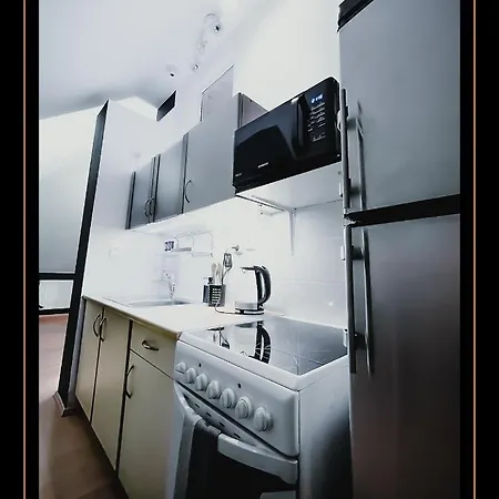 Rm Luxury In • 6 People • Free Parking • Pets *
