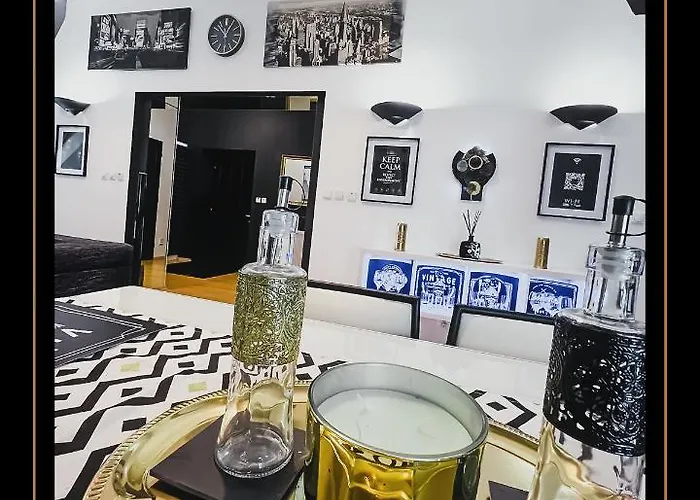 Rm Luxury In • 6 People • Free Parking • Pets *