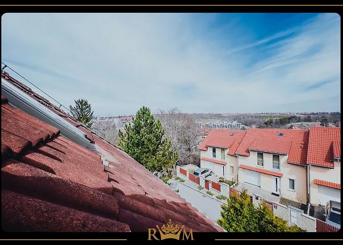 Rm Luxury In • 6 People • Free Parking • Pets *
